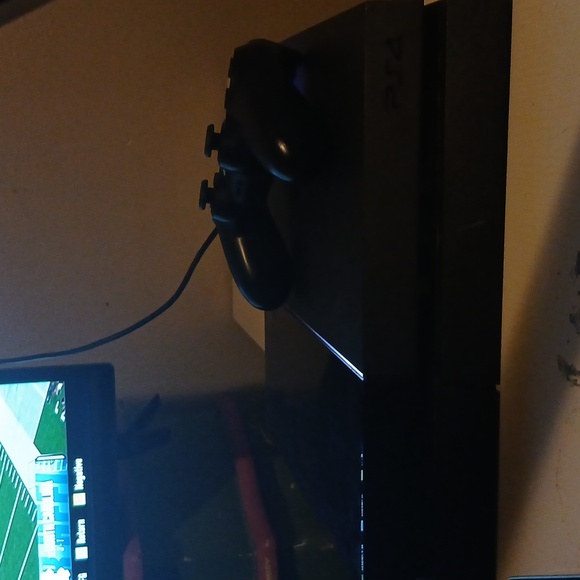 Ps4 trading for xbox series s - Picture 4 of 4